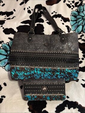 Gray and Turquoise Embossed Tote with Matching Wallet